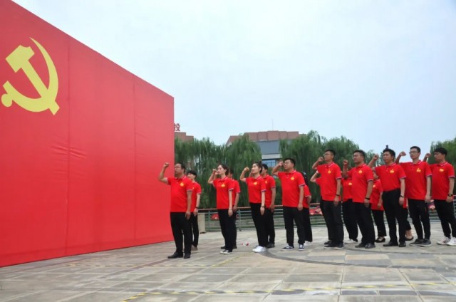 1626158933619868.jpg 640.webp (5).jpg